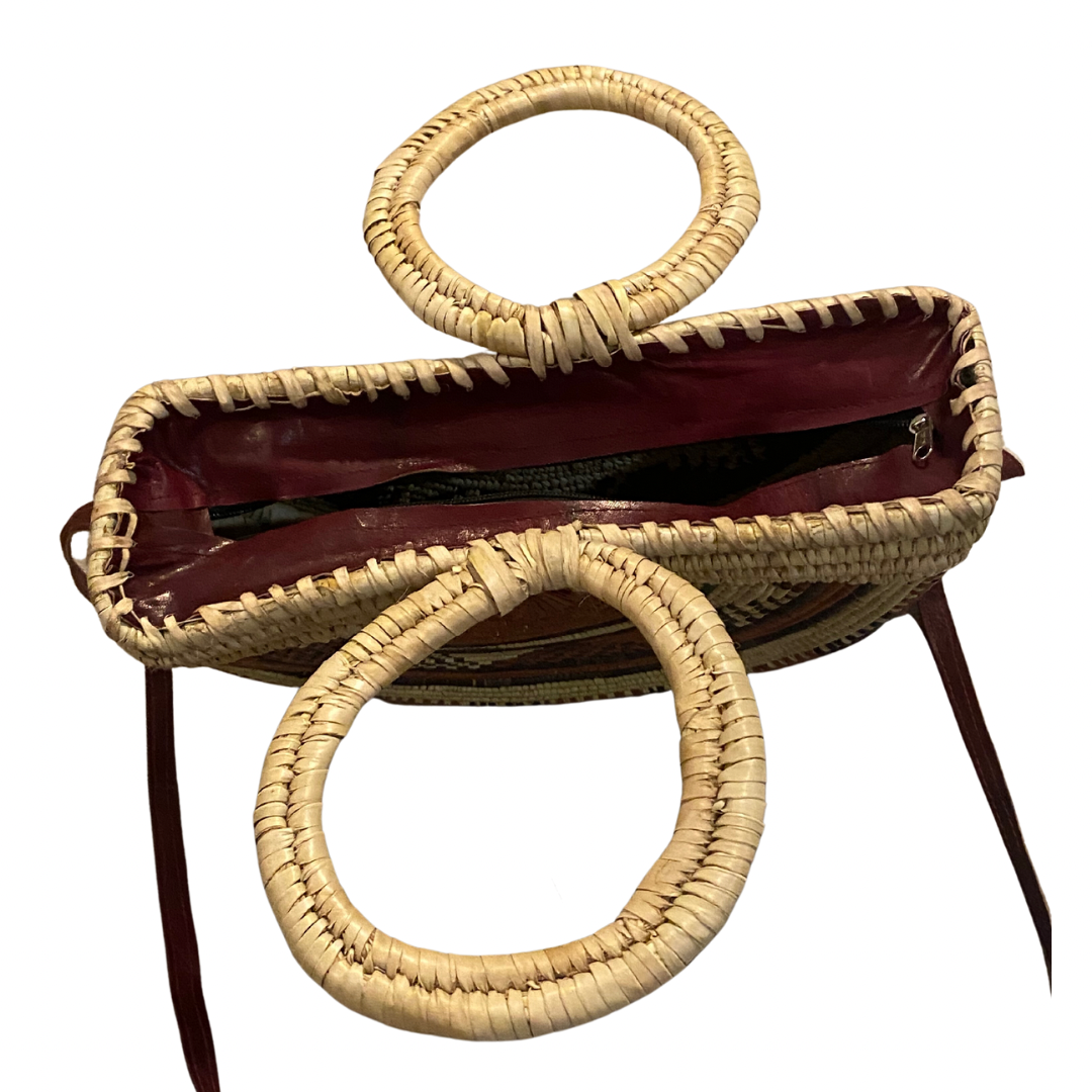 Handwoven Straw Handbags with leather strap and closing